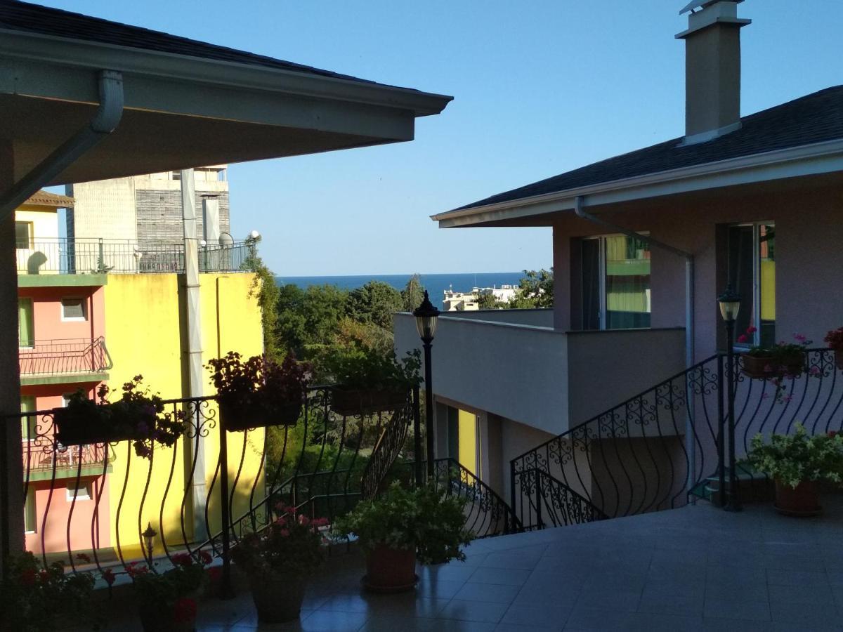Студия В Комплексе Rozali Appartement Varna Buitenkant foto